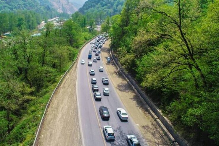 مرکز مدیریت راه‌های کشور ترافیک در اغلب محورهای شمالی کشور را سنگین اعلام کرد.
