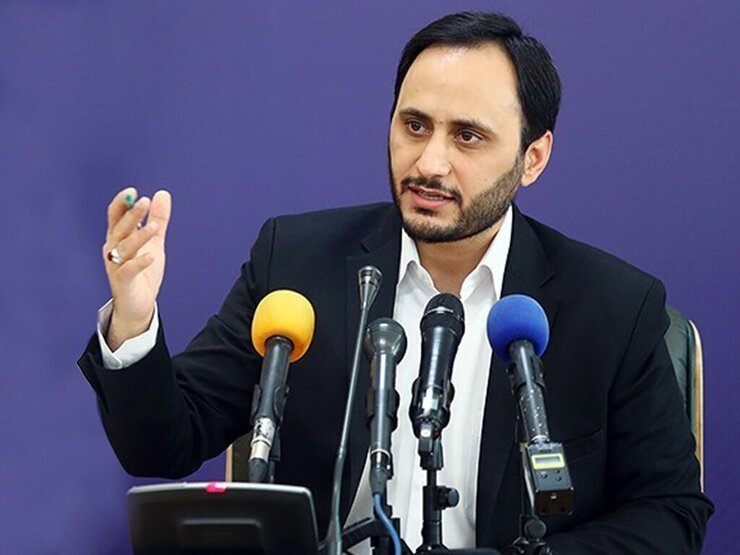 سخنگوی دولت با تاکید بر اینکه دولت تمام قد از فدراسیون فوتبال حمایت می‌کند، گفت: آماده‌ایم که موانع را از پیش‌روی تیم ملی برای حضور در جام جهانی برداریم.