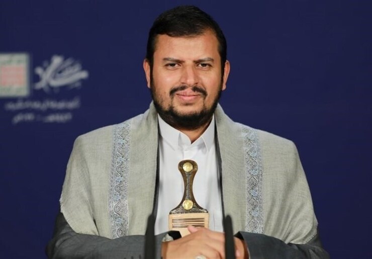 رهبر جنبش انصارالله یمن در سخنانی به مناسبت فرا رسیدن عید قربان اعلام کرد که «رژیم سعودی با دریافت هزینه‌های هنگفت، از حجاج بیت‌الله الحرام باج‎‌گیری می‌کند، اما با کمال میل از هیئت‌های یهودی و صهیونیستی استقبال می‌کند».
