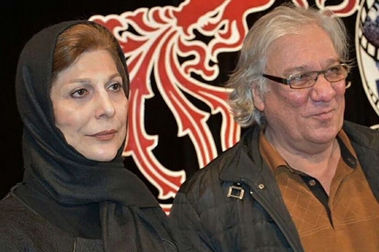 همسر جمشید جهان‌زده بازیگر پیشکسوت تئاتر؛ سینما و تلویزیون با اعلام خبر بازگشت این هنرمند به منزل بعد از بستری شدن در بیمارستان و بهتر شدن حال جسمی وی گفت: خوشبختانه طبق گفته پزشکان، عفونت این بازیگر تحت کنترل است و ادامه درمان را در منزل پیگیر هستیم.