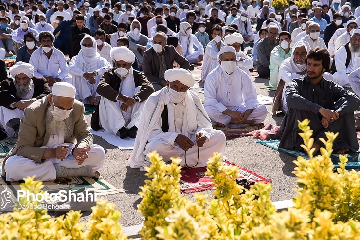 مهاجران افغانستانی ساکن مشهد صبح امروز نماز عید سعید قربان را اقامه کردند.