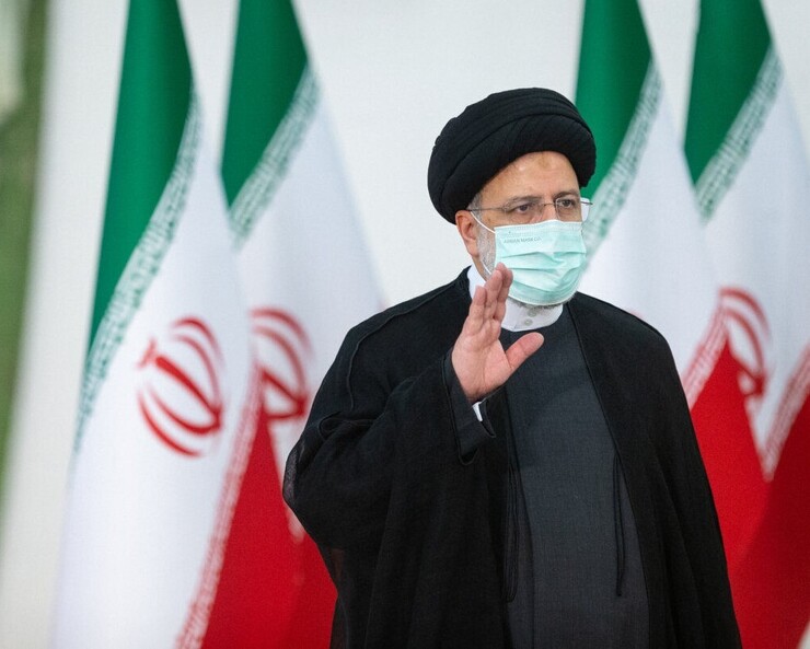 نشست منطقه‌ای وزیران با هدف یافتن راهکاری مشترک برای حل معضلات زیست محیطی با حضور رئیس‌جمهور در تهران آغاز شد.