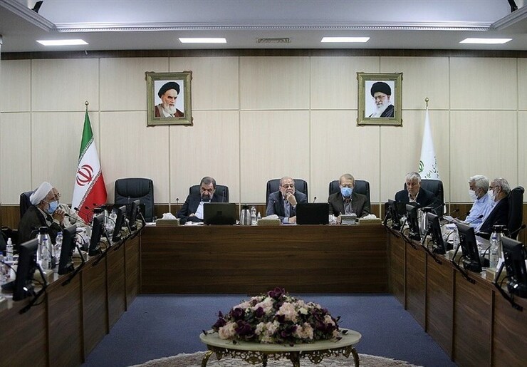 اعضای کمیسیون مشترک مجمع تشخیص مصلحت نظام در هجدهمین جلسه خود به سیاستگذاری در خصوص الزامات دستیابی به رشد ۸ درصدی در سال‌های برنامه هفتم توسعه ادامه دادند.