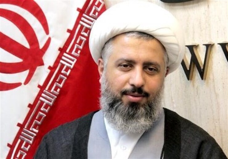 رئیس کمیسیون اصل نود با بیان اینکه سیاست قیمت‌گذاری کالا و خدمات با دخالت دولت در سازوکار بازار و قیمت‌گذاری دستوری شاید در کوتاه مدت به کنترل قیمت منجر شود، گفت: این اقدام در میان‌مدت با شکستن کمر تولید به گرانی دامن خواهد زد.