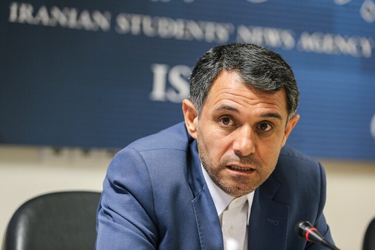 یکی از امضاکنندگان استیضاح وزیر صمت گفت: اگر دولت نمی‌خواهد دو وزیر معرفی کند ما استیضاح را مجدد فعال کنیم.
