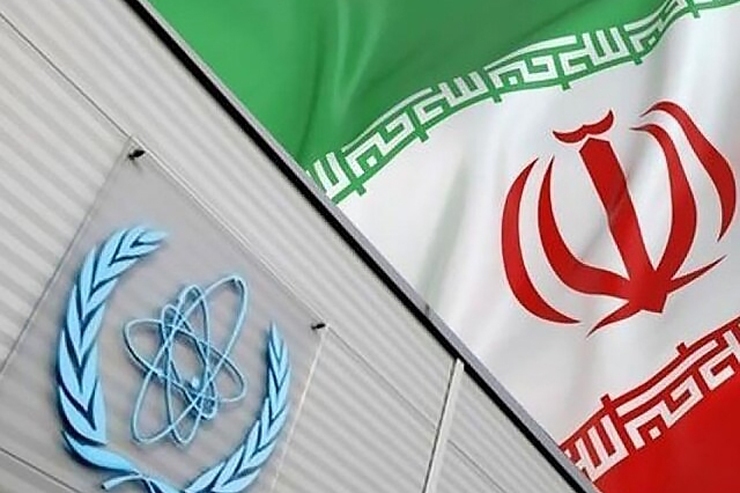 ایران همواره به درز اطلاعات جزئی فعالیت‌های صلح آمیز هسته‌ای اش از سوی آژانس و برخی اعضای این نهاد، معترض بوده و هست، اما اکنون شاهدیم آژانس به بازوی فنی رسانه‌ای رژیم صهیونیستی و آمریکا و دیگر کشور‌های همسو تبدیل شده است و عملا با گزارش دهی‌های فصلی و غیرفصلی درباره ایران فضاسازی و سم پاشی می‌کند.