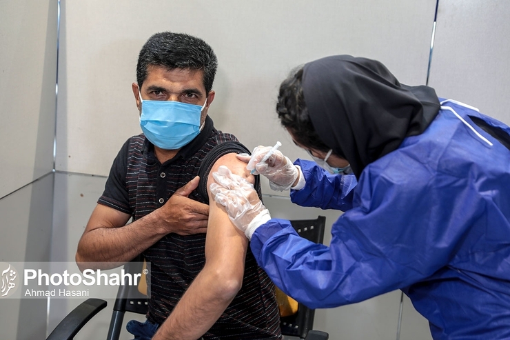دبیر کمیته اجتماعی انتظامی ستاد مقابله با کرونا گفت: اگر ۶ ماه از دز دوم گذشته باید دز یادآور بزنند و دز سوم یا چهارم مطرح نیست و ملاک گذشت همین ۶ ماه است.