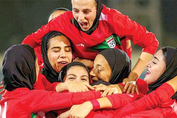 شاگردان جوان و جویای نام مریم آزمون، دو قدم تا قهرمانی در کافا فاصله دارند.
