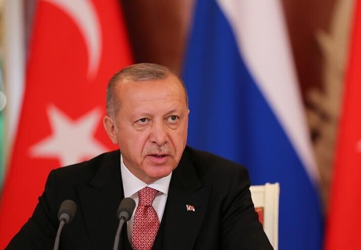 رجب طیب اردوغان به منظور دیدار دوجانبه رسمی و نیز شرکت در هفتمین اجلاس سران کشور‌های ضامن روند آستانه عصر دوشنبه به تهران سفر می‌کند.