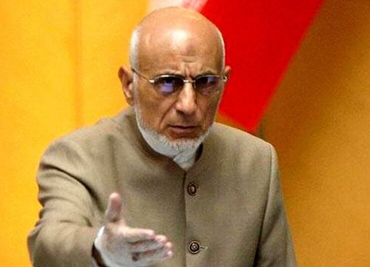 در روزهای اخیر انتشار تصوری از سیدمصطفی میرسلیم با کفشی از برند معروف آمریکایی خبرساز شد.