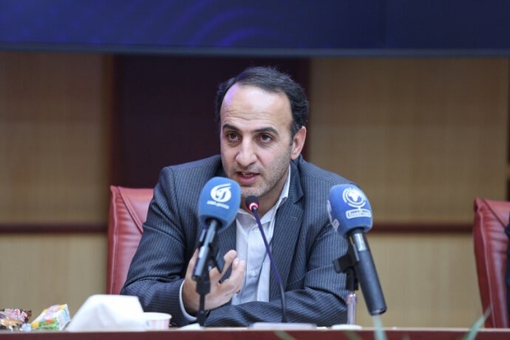 معاون وزیر علوم گفت: قسمت اعظم و قریب به‌اتفاق بدحجابی در دانشگاه‌های ما ناشی از بی‌دینی نیست، بلکه ناشی از سبک زندگی خاصی است که المان‌های خاصی از سبک زندگی غرب را در کنار سبک زندگی اسلامی دارد.