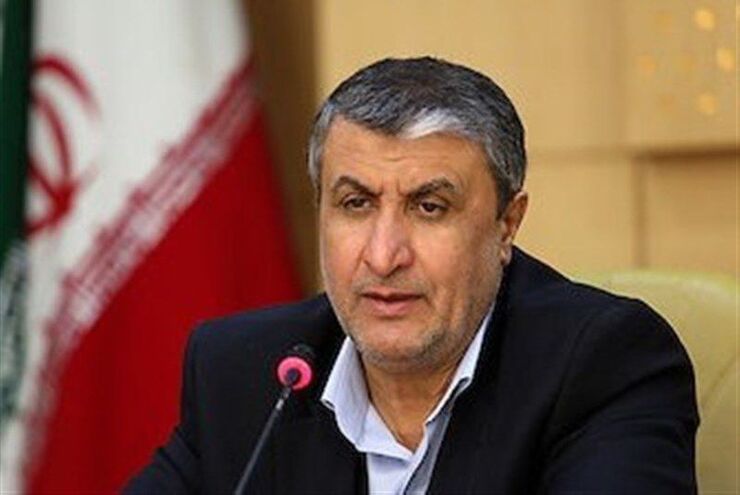 رئیس سازمان انرژی اتمی ایران از عملیات بتن‌ریزی در رآکتور واحد دوم نیروگاه اتمی بوشهر خبر داد و گفت: عملیات بتن‌ریزی دیواره ساختمان رآکتور واحد دوم نیروگاه اتمی بوشهر از سطح منهای ۴.۵ تا صفر آغاز می‌شود.