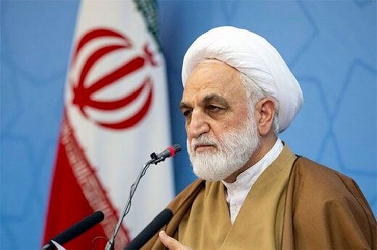 رئیس قوه قضاییه با بیان اینکه تقویت قوه قضاییه از لحاظ نیروی انسانی و اداری به‌نفع مجلس و دولت است، تاکید کرد: امروز وظیفه خود می‌دانم با تمام توان به کمک قوه مجریه بیایم.