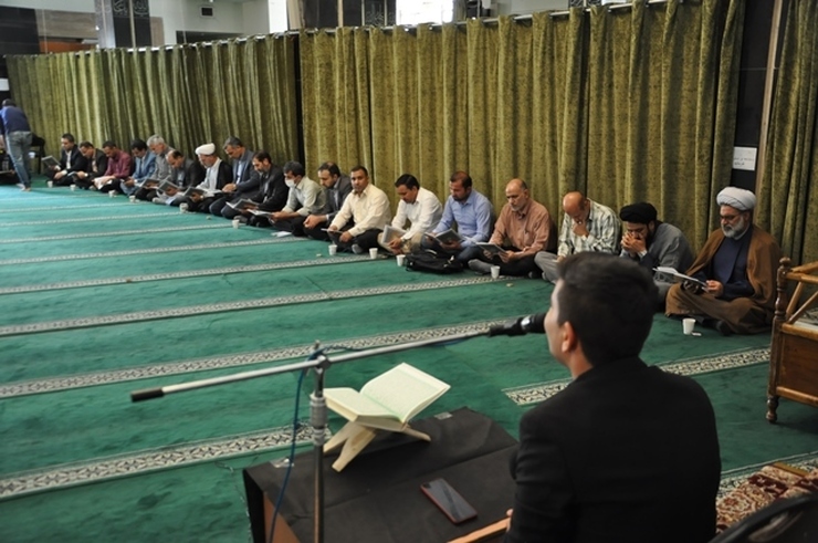 رئیس دانشگاه آزاد اسلامی خراسان رضوی گفت: برای نیمسال آینده، تسهیلات ویژه‌ای برای پرداخت شهریه دانشجویان دانشگاه آزاد مشهد که از ولایت‌های زلزله زده افغانستان هستند، از طریق معاونت توسعه و مدیریت منابع دانشگاه فراهم خواهد شد.