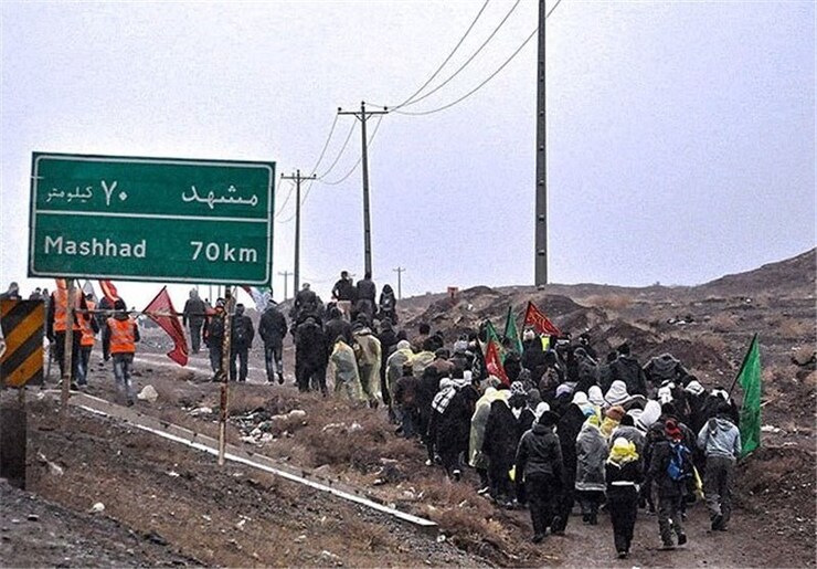 سخنگوی جمعیت خدمتگزاران زائران پیاده امام رضا (ع) گفت: همزمان با شهادت حضرت جوادالائمه (ع) ۱۴ کاروان زائران پیاده به مشهدمقدس مشرف شدند.