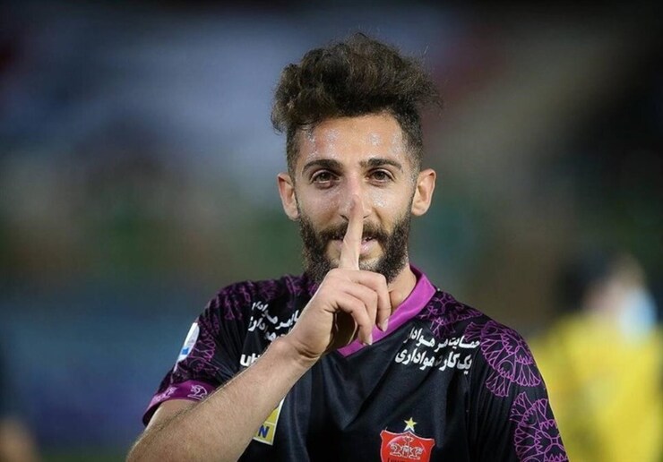 پس از آنکه نام‌های زیادی حول خط حمله پرسپولیس شنیده شد، حالا مشخص شده گزینه اول و آخر یحیی گل‌محمدی، شیخ دیاباته، مهاجم سابق استقلال است.