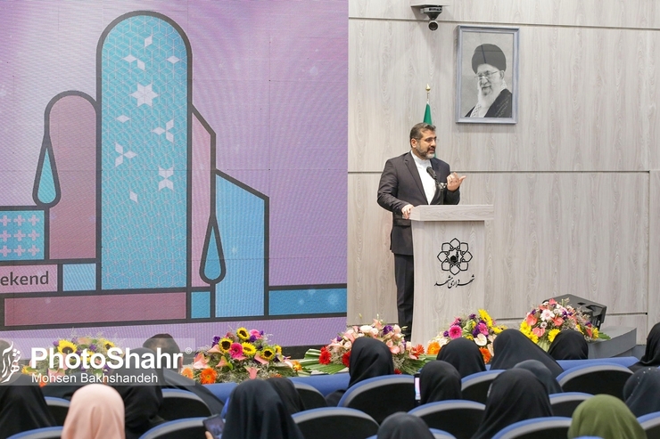 محمدمهدی اسماعیلی، وزیر فرهنگ و ارشاد اسلامی در ایین اختتامیه نخستین رویداد ملی ارزش آفرینی دختران ایران گفت: جبهه فرهنگی انقلاب اسلامی و همه سربازان عرصه جنگ نرم می‌توانند فضاهای فرهنگی را در اختیار جوانان خلاقی قرار دهند که با ابتکار خود، به دنبال حل مشکلات و چالش‌های اجتماعی هستند. در این راستا، باید به توجهات مدیریت شهری در مشهدالرضا (ع) افتخار کرد که ظرفیت شهر را در اختیار اجرای رویدادهای ملی مشابه با دا قرار می‌دهد.