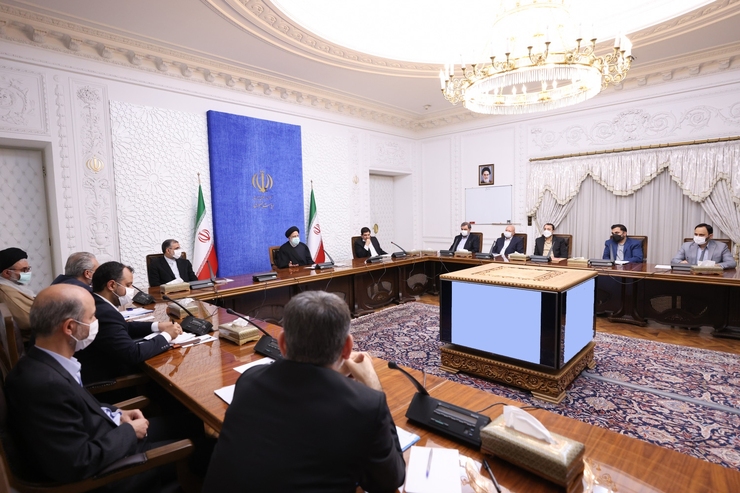 اعضای ستاد هماهنگی اقتصادی دولت ساز و کار‌های جدید جلوگیری از رسوب کالا در گمرک و تسریع در تعیین تکلیف اموال تملیکی را تصویب کردند.