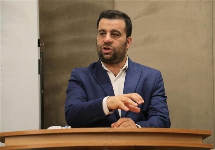 حمید عباسی جانشین امیر عطابخش در باشگاه پیکان شد.