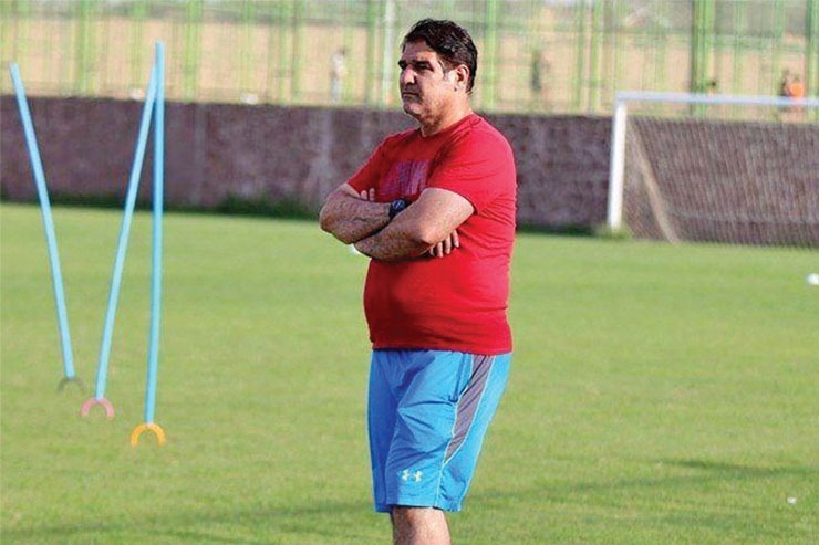 محمدرضا مهاجری نزدیک یک دهه خبرنگار ورزشی بود و حالا در بالاترین سطح فوتبال ایران سرمربیگری می‌کند.