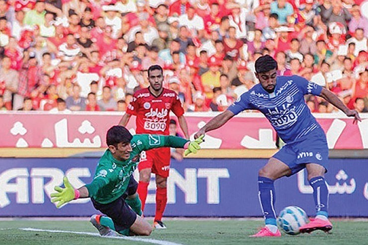 در فصل نقل و انتقالات تیم های پرسپولیس و فولاد بزرگترین ستاره ها را جذب کرده اند.