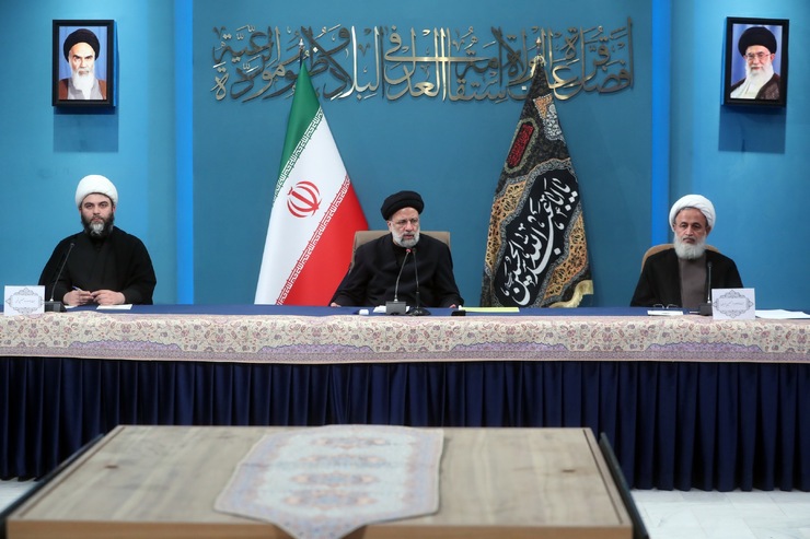 تاکید رئیس‌جمهور بر همکاری ستاد اربعین با ستاد‌های مردمی| زیارت اربعین باید آسان و ارزان شود
