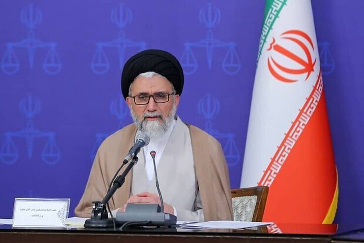 وزیر اطلاعات به کارزار دشمن در برپایی جنگ‌های تمام عیار علیه ایران با بهره‌مندی از ناتو‌های نظامی، فرهنگی، سیاسی، تروریستی و خرابکاری، در کنار ناتوی فضای مجازی اشاره کرد و گفت: امروز ایران می‌تواند با تمام قوا در میدان مبارزه حاضر و پیروز باشد.  
