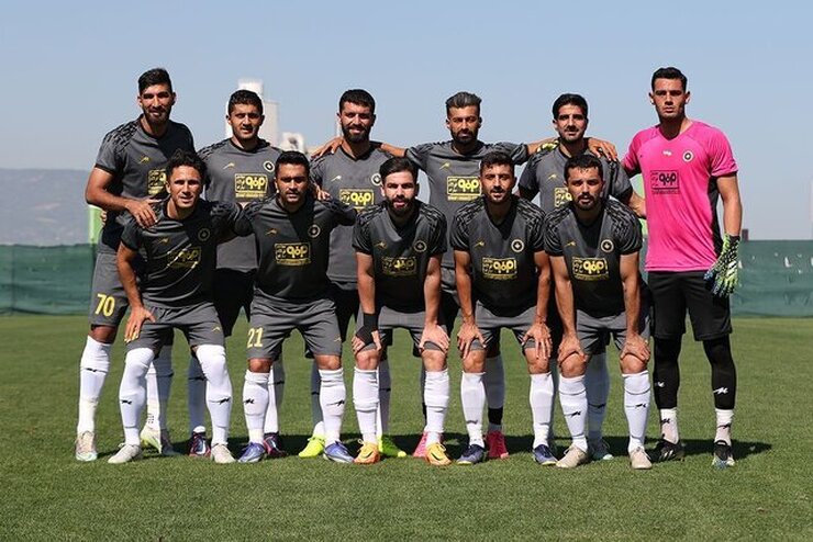 به نظر می رسد با توجه به ترکیب بازی سپاهان در دیدار دوستانه، تفکر مورایس تا حدودی نسبت به ترکیب تیمش مشخص شده‌است.