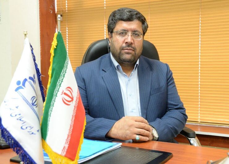 رئیس کمیسیون برنامه، بودجه و حقوقی شورای اسلامی کلانشهر اراک با اشاره به نقش شوراهای اسلامی و شهرداری‌ها در توسعه مدیریت شهری و اداره شهرهای ایران ابراز کرد: شوراهای اسلامی و شهرداری‌ها به عنوان پیشانی رویارویی حاکمیت با شهروندان نقش مهم و کلیدی در ارائه حقوق عمومی که تنظیم‌کننده روابط مردم با حاکمیت است، ایفا می‌کنند.