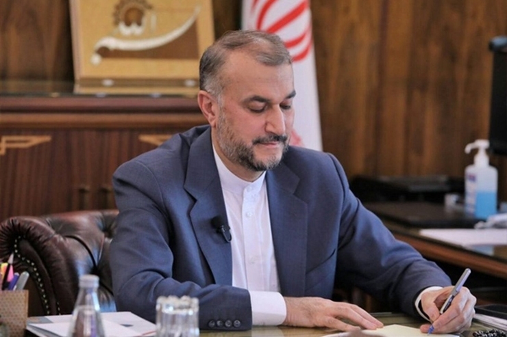 وزیر امور خارجه کشورمان خطاب به کاخ سفید در صفحه توئیتر خود نوشت: کاربرد زبان تهدید در مقابل ایران و ایرانی، نتیجه‌ای نخواهد داد.