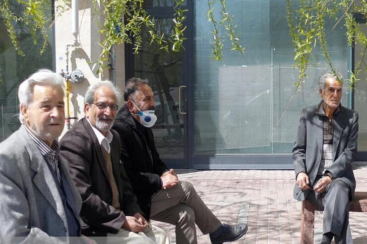 قضیه افزایش حقوق کارگران بازنشسته زمانی تمام شده تلقی خواهد شد که دست‌کم دولت به نشانه اثبات حسن نیت خود، احکام بازنشستگان مشمول را اصلاح کند و تا زمانی که این اتفاق نیافتد، احتمال کشدار شدن ماجرا وجود خواهد داشت.