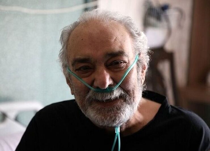 محمد کاسبی بار دیگر در بیمارستان بستری شده است و برادرش گفته است حال او وخیم است.