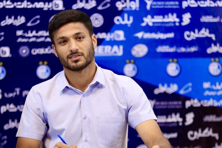 محمد محبی، وینگر-مهاجم استقلال بعد از عقد قرارداد رسمی با آبی‌ها به درخشش در لیگ پرتغال مقابل تیم ساپینتو اشاره کرده است. او هدف از بازگشت به ایران را حضور درجام جهانی می‌داند.