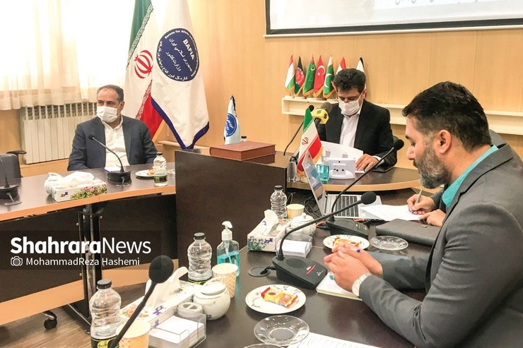 مدیرکل اتباع و مهاجرین خارجی خراسان‌رضوی با بیان اینکه شمار فرزند‌ها (مادر ایرانی) بیش از ۱۷ هزار نفر بود که ۱۳ هزارو ۵۰۰ نامه‌نگاری با دستگاه‌ها انجام شده گفت که این پرونده‌ها پیچیدگی‌هایی دارد که باید به صورت دقیق بررسی شوند.