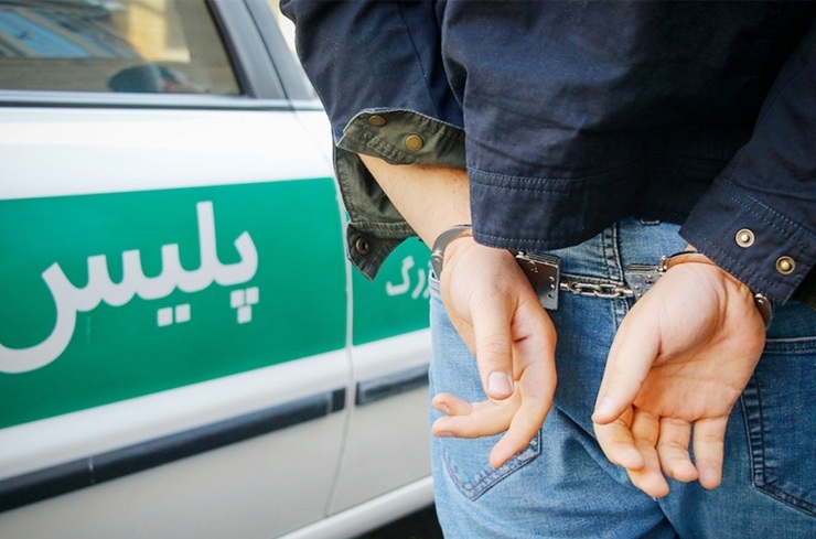 جدیدترین پیگیری از سوی پلیس آگاهی خراسان‌رضوی منجر به دستگیری ۵۰۵ سارق حرفه‌ای و نیمه‌حرفه‌ای در سراسر استان شد، سارقانی که تا‌کنون ۸۸۸ فقره سرقت را گردن گرفته‌اند و تحقیقات کارآگاهان پلیس آگاهی خراسان‌رضوی برای کشف دیگر جرم‌های این متهمان ادامه دارد.