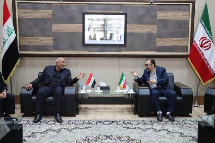 استاندار کربلا با استقبال استاندار خراسان رضوی وارد مشهد مقدس شد.