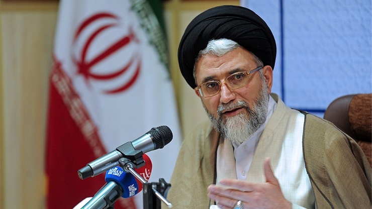 حجت الاسلام خطیب با هشدار به فتنه انگیزان و بیانیه نویسان علیه نظام جمهوری اسلامی ایران گفت: همچنان که با تدبیر مقام معظم رهبری و وحدت ملی و تلاش محور مقاومت، آمریکا با ذلت و سرشکستگی مجبور به خروج از منطقه و توطئه‌های آن‌ها خنثی شد و امید آن‌ها به برخی فتنه گران و بیانیه نویسان داخلی هم با همراهی ملت راه به جایی نخواهد برد و محکوم به شکست است.