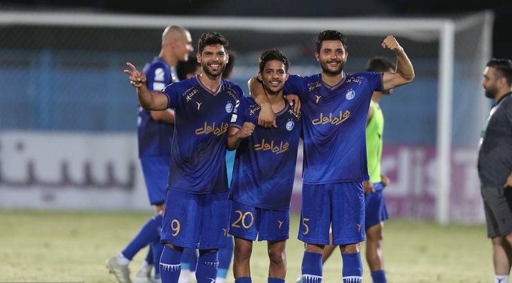 مهدی قایدی با ۳۰ دقیقه بازی در ترکیب استقلال مقابل ملوان یک گل زد و یک پنالتی گرفت تا سهمی بزرگ در موفقیت تیمش در این میدان داشته باشد.