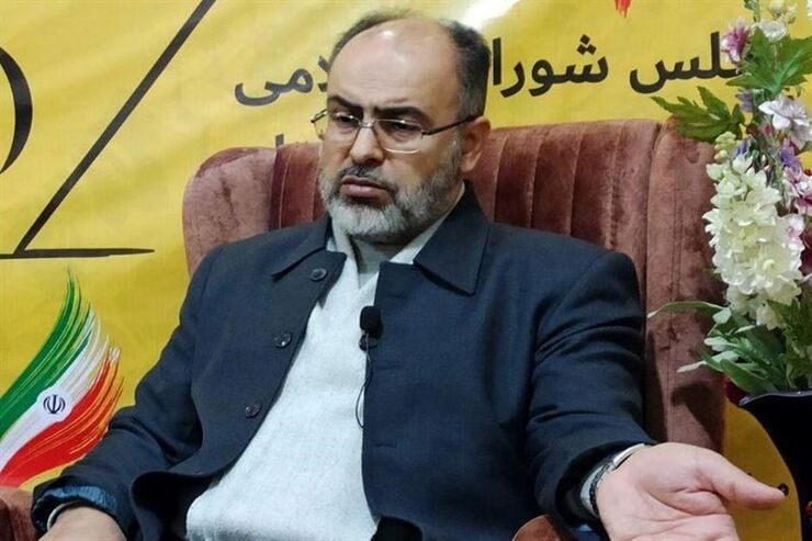 عضو کمیسیون آموزش مجلس گفت: پیش‌بینی می شود امسال با رتبه ۱۲۰ هزار هم در برخی از سهمیه‌ها قبولی پزشکی داشته باشیم.
