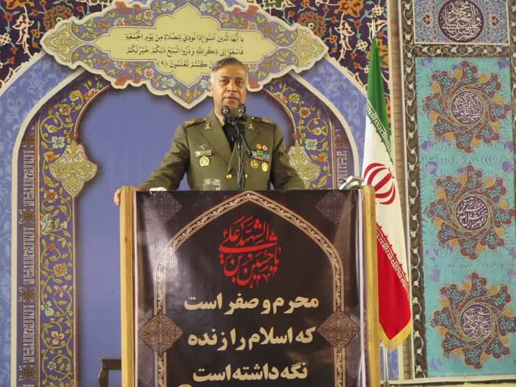 معاون وزیر دفاع تاکید کرد: امروز از رگ گردن به دشمن نزدیک‌تر هستیم و دست متجاوز هر زیاده خواهی را مقتدرانه قطع خواهیم کرد.