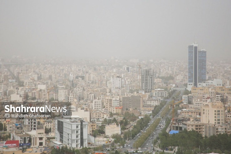 «از ابتدای سال تاکنون شاخص کیفیت هوای مـشـــهد پــنج روز در وضعیت هشدار برای همه گروه‌ها بوده و این رقم نسبت به مدت مشابه پارسال که فقط یک روز بود، رشد پنج‌برابری را نشان می‌دهد.»