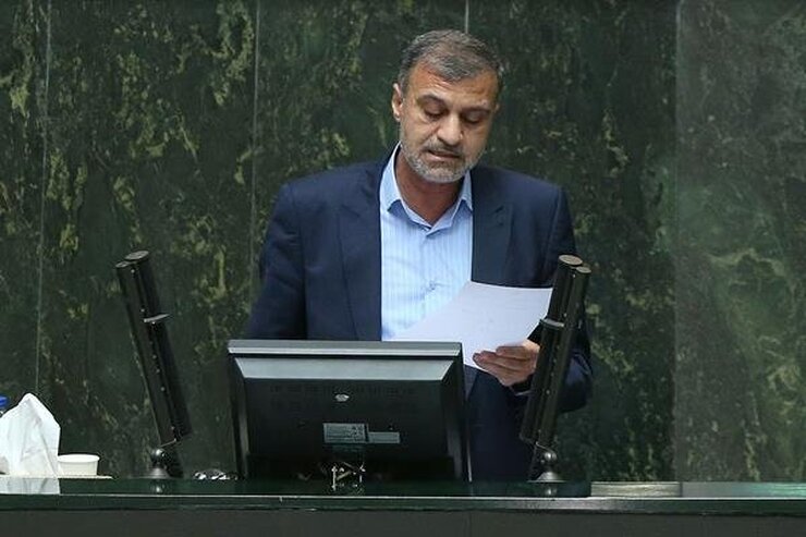 نماینده مردم بندرعباس در مجلس گفت: اگر مردم به اجبار بایستی از خودرو‌های بی‌کیفیت که منجر به مرگ و قطع عضو آنان می‌شود استفاده کنند، چه کسی مقصر است؟