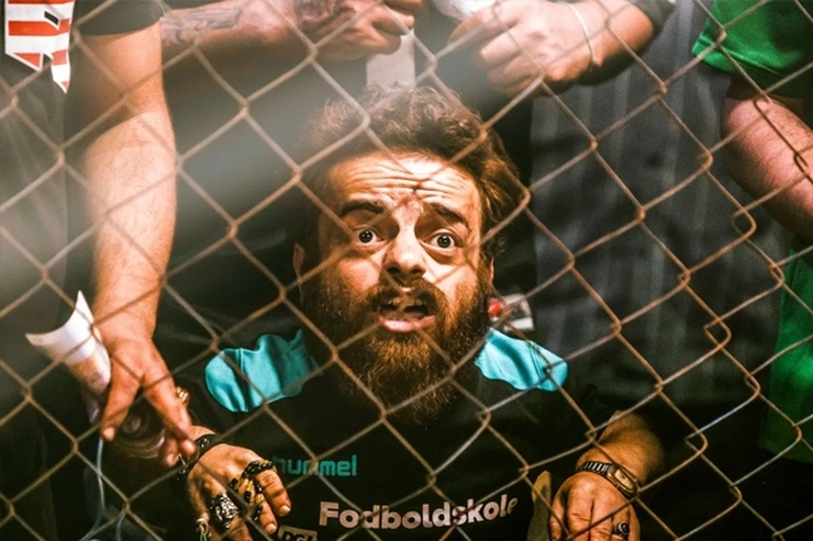 حسن همتی هنرمند خلاق سریال یاغی: سالها از بی پولی عذاب می کشیدم و جایی برای خوابیدن نداشتم. شب ها در خوابگاه بخاطر حشرات نمی‌خوابیدم