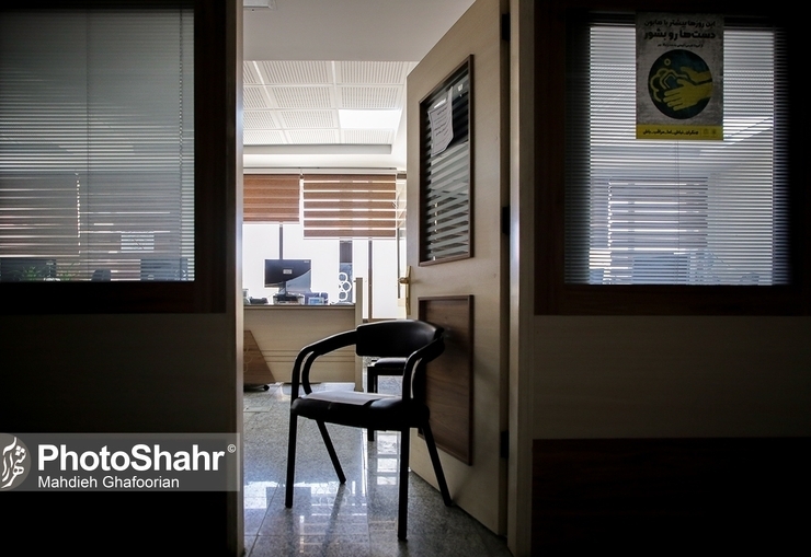 معاون توسعه مدیریت و منابع استانداری مرکزی گفت: تعطیلی روز‌های پنجشنبه ادارات دولتی استان در نیمه نخست مردادماه تمدید شد.