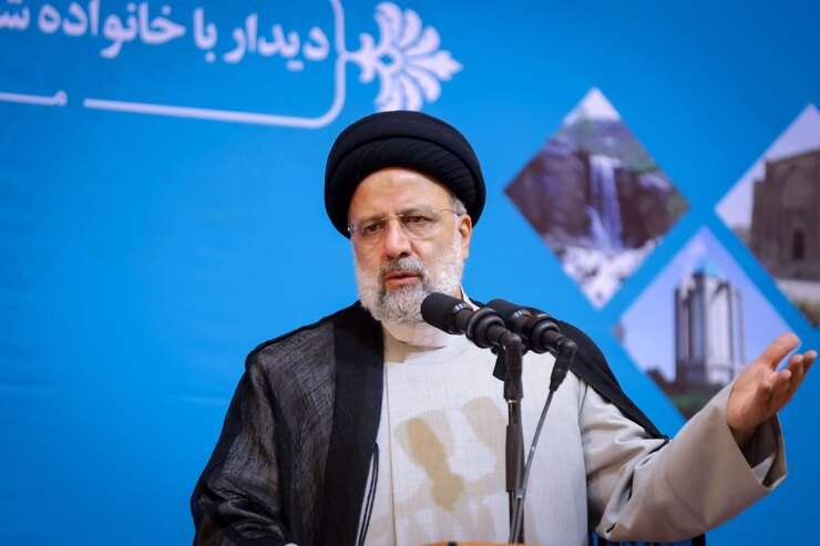 رئیس‌جمهور: اخذ مالیات از اصناف تکلیف قانونی است| تنها دولتی هستیم که دارای برنامه مدون، دقیق و تحولی است