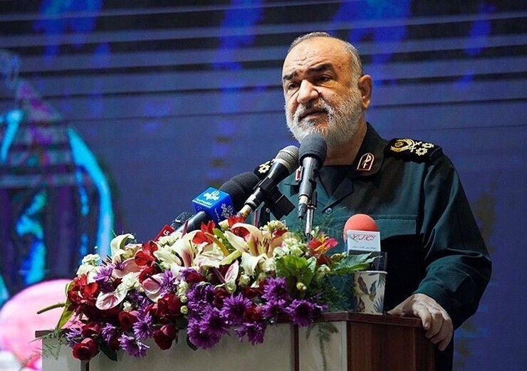 فرمانده کل سپاه پاسداران گفت: در رزمایش اطلاعاتی وسیع سپاه از پیشرفته‌ترین و به‌روزترین ابزار‌های توسعه یافته اطلاعاتی، تکنیک‌های نوین اطلاعاتی و تجربیات اطلاعاتی استفاده شده است.