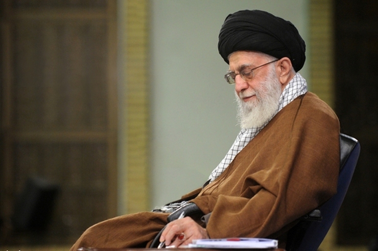 در پی حادثه خسارت‌بار سیل در بسیاری از نقاط کشور، رهبر انقلاب اسلامی در پیامی ضمن تسلیت به مصیبت‌دیدگان، از حضور سریع مسئولان و تلاش گروه‌های امدادی برای کمک به سیل‌زدگان تشکر کردند و ادامه این اقدامات و تلاش‌ها را خواستار شدند.