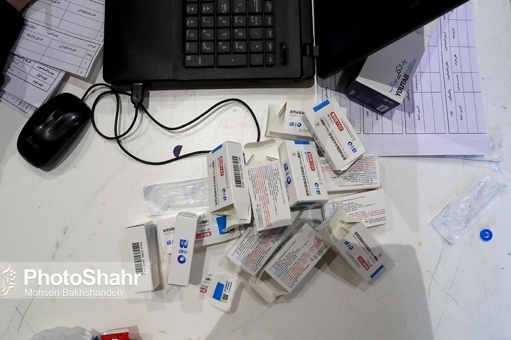 اطلاعات مراکز و پایگاه‌های تجمیعی تزریق واکسن کرونا در مشهد در تاریخ شنبه ۸ مرداد ۱۴۰۱ را در ادامه مشاهده می‌کنید.