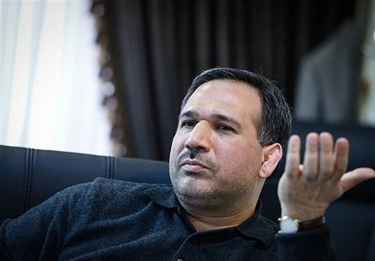 عضو کمیسیون برنامه و بودجه مجلس اقدام اخیر مرکز وکلای قوه قضائیه پس از برگزاری آزمون وکلا را خلاف قانون و در راستای تعارض منافع دانست.