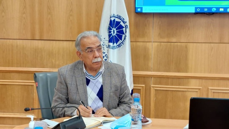 رییس کمسیون مسئولیت‌های اجتماعی اتاق مشهد گفت: بانک‌های خصوصی تاکنون بالغ بر ۵۰۰ هزار میلیارد تومان تسهیلات به اشخاص مرتبط با بانک‌ها پرداخت کرده‌اند که این هم نوعی اختلاس است.